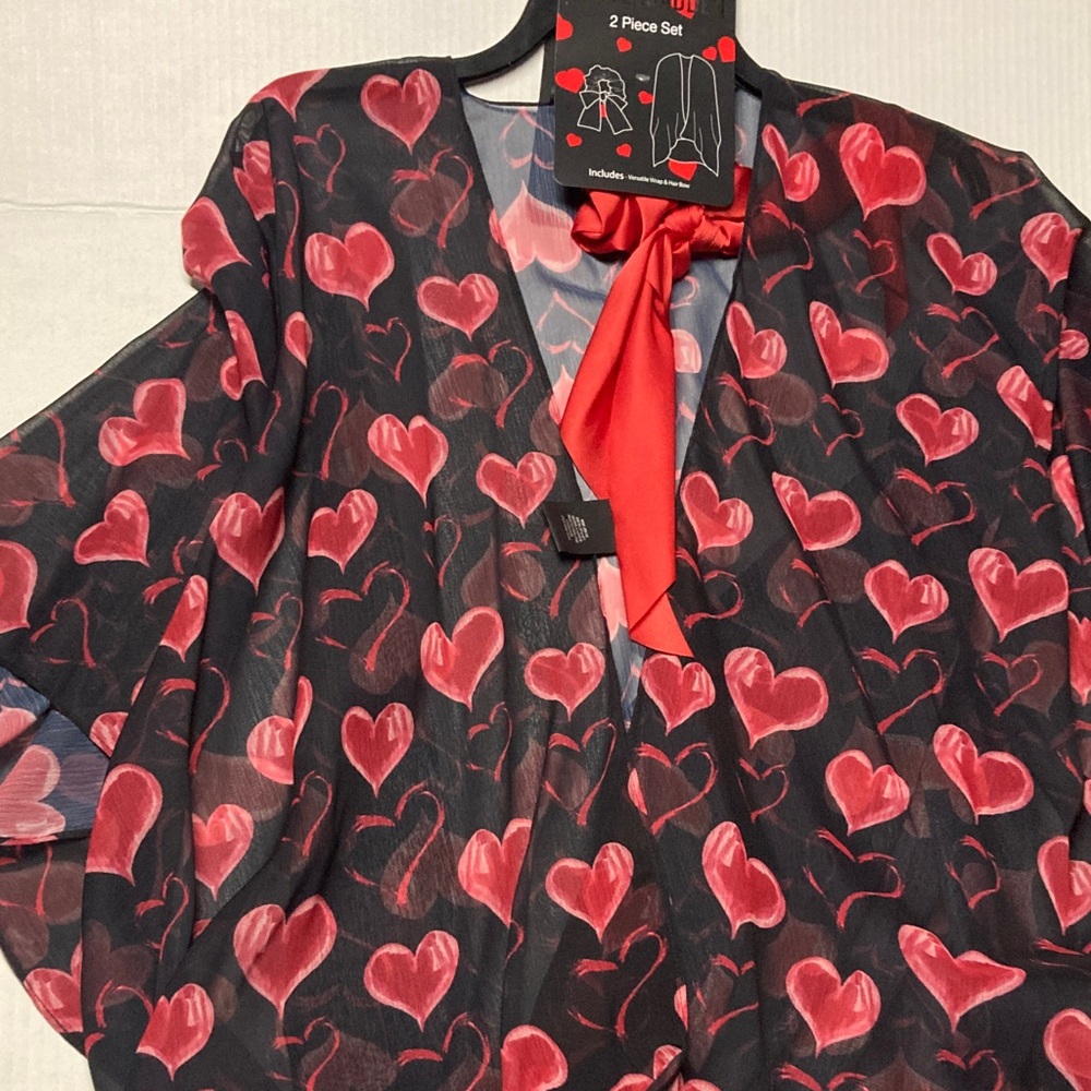 Steve Madden Black and Red Heart Wrap Set